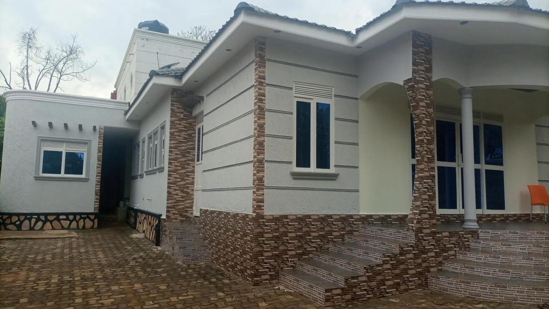 Pearl Furnished Rooms Buloba Kampala Oeganda